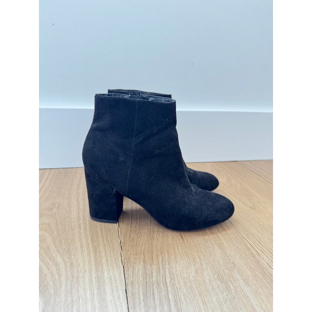 Steve Madden Faux Suede CRITIC heeled Booties black size 8 $140